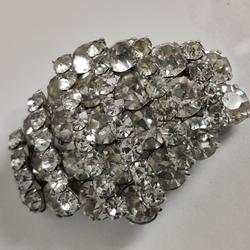 Vintage Sparkly Dimensional Ice Clear Rhinestones Brooch